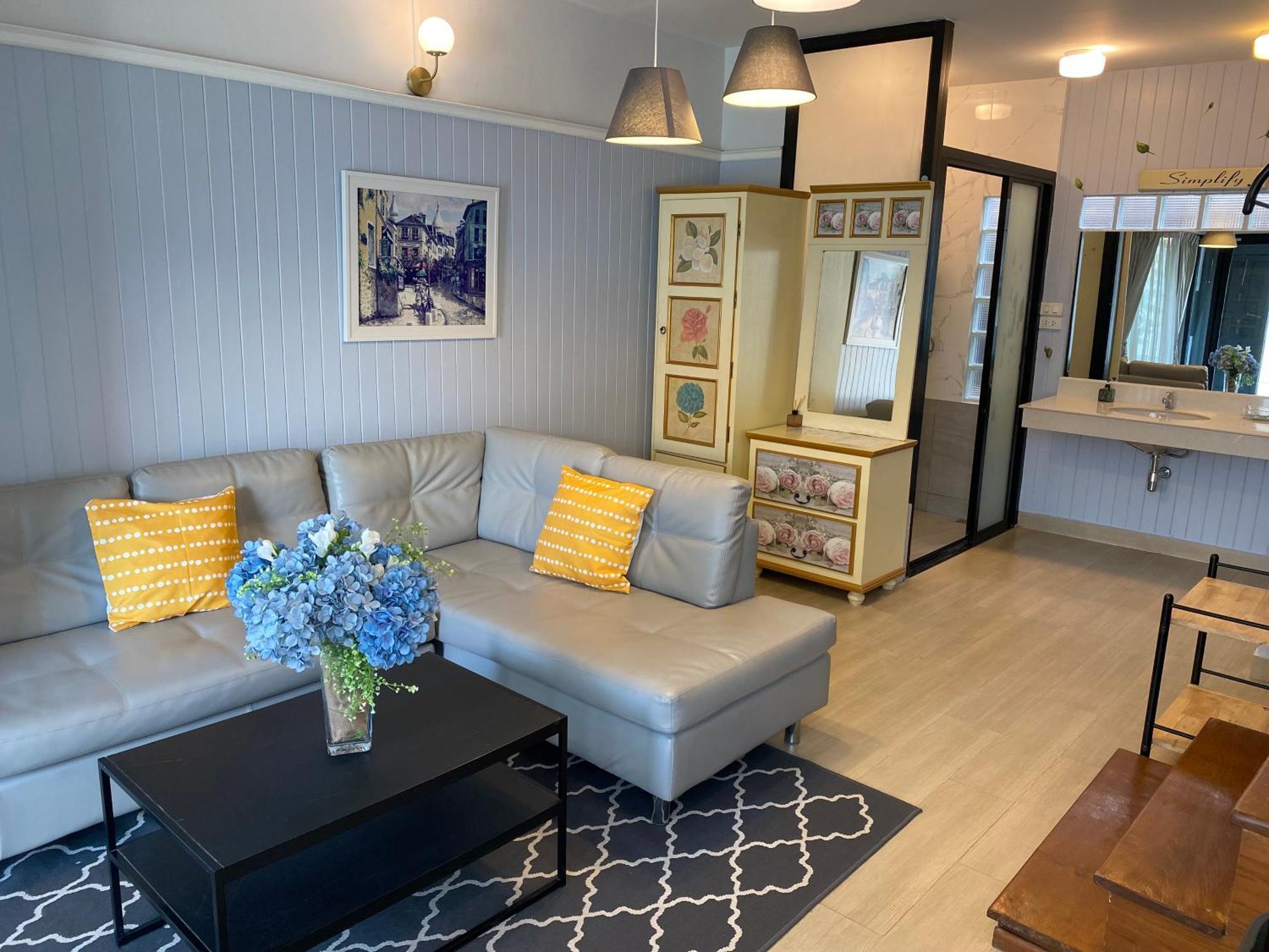 La Riva Boutique Hotel Kamphaeng Phet Eksteriør billede