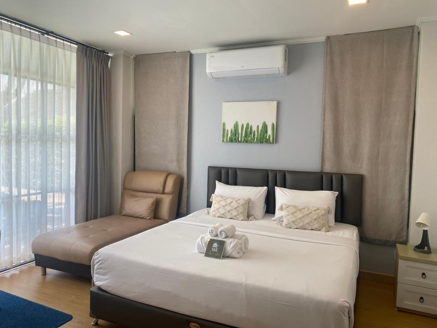 La Riva Boutique Hotel Kamphaeng Phet Eksteriør billede