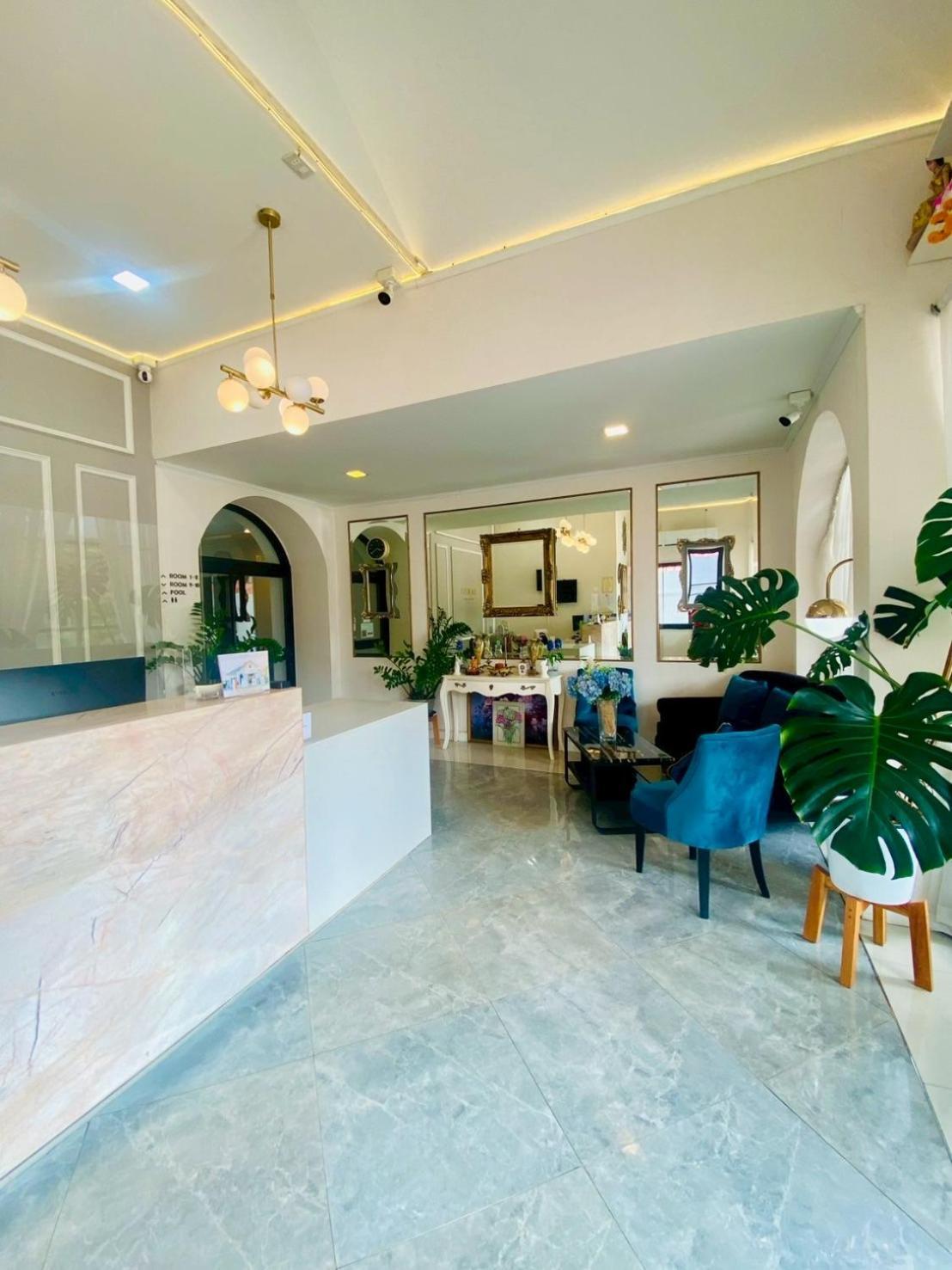 La Riva Boutique Hotel Kamphaeng Phet Eksteriør billede