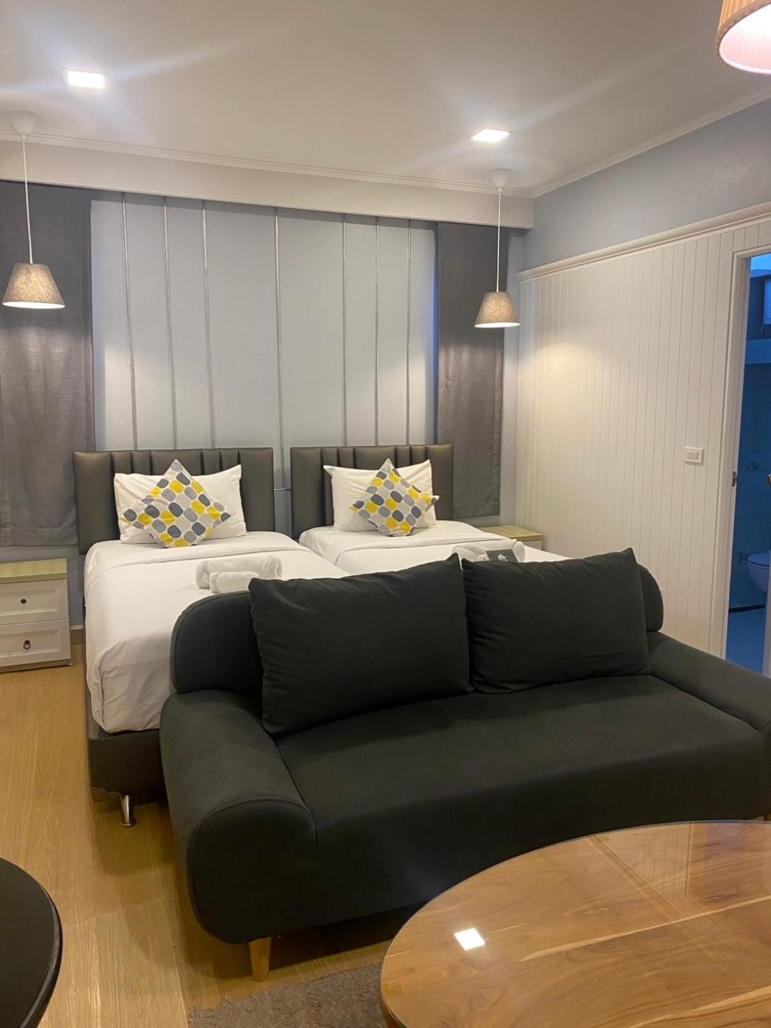 La Riva Boutique Hotel Kamphaeng Phet Eksteriør billede