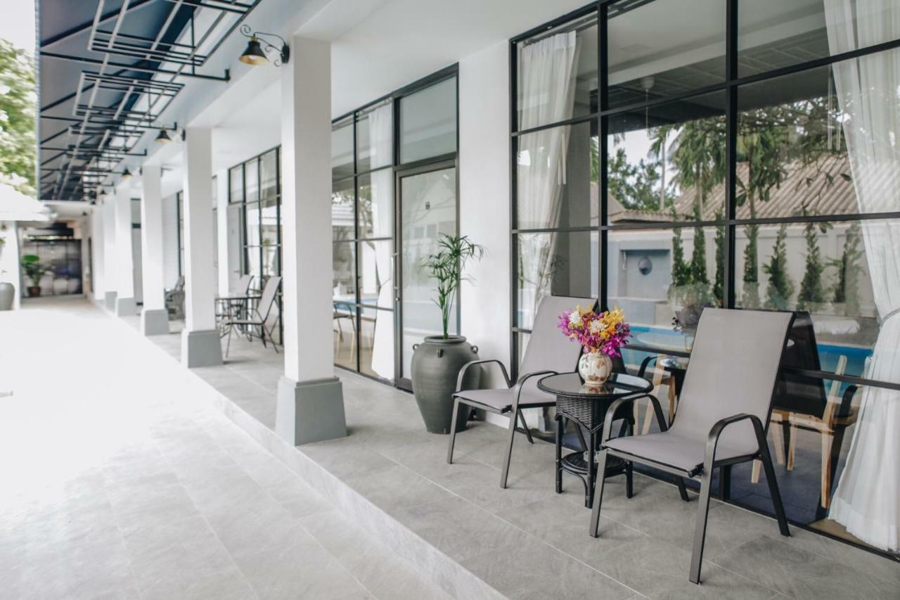 La Riva Boutique Hotel Kamphaeng Phet Eksteriør billede